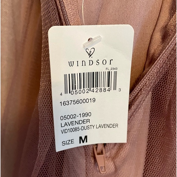 🆕 WINDSOR Dusty Lavender Maxi Dress, medium - Picture 4 of 5